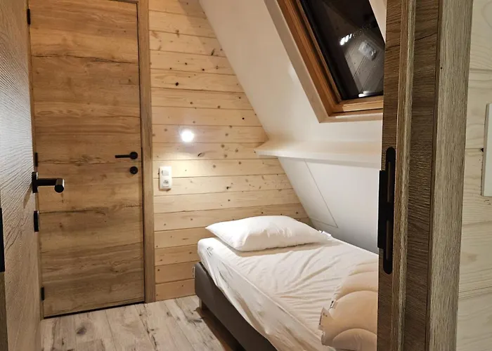 De Bosdriehoek Iii *